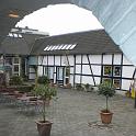 Wir haben zum Mittagessen und Kaffee eingeladen.